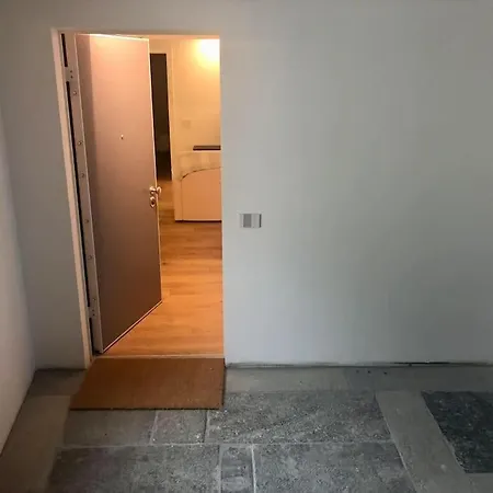 Modern Lungolago Di Appartement *