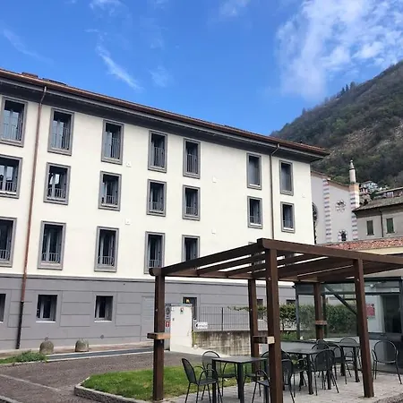 Appartement Modern Lungolago Di Como