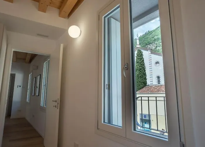 Modern Lungolago Di דירה *