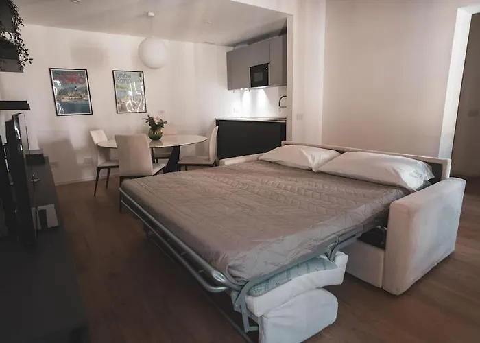 דירה Modern Lungolago Di